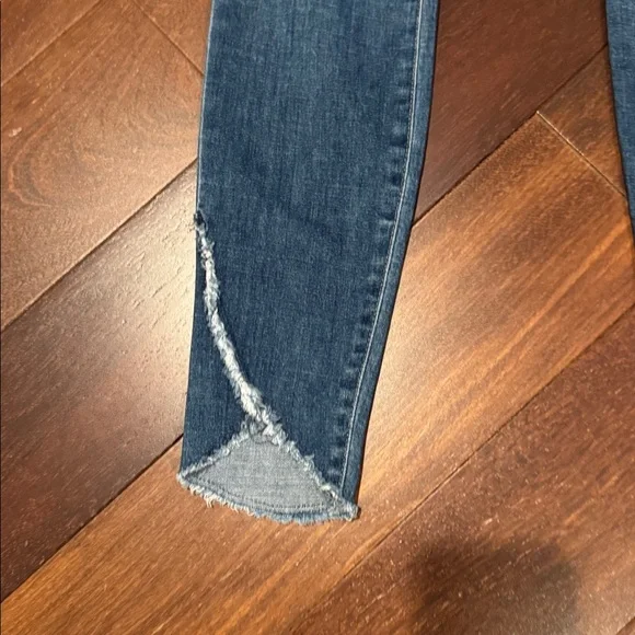 Joe’s Jeans The Iconic mid rise skinny ankle jeans with tulip fringe hem - Picture 5 of 13